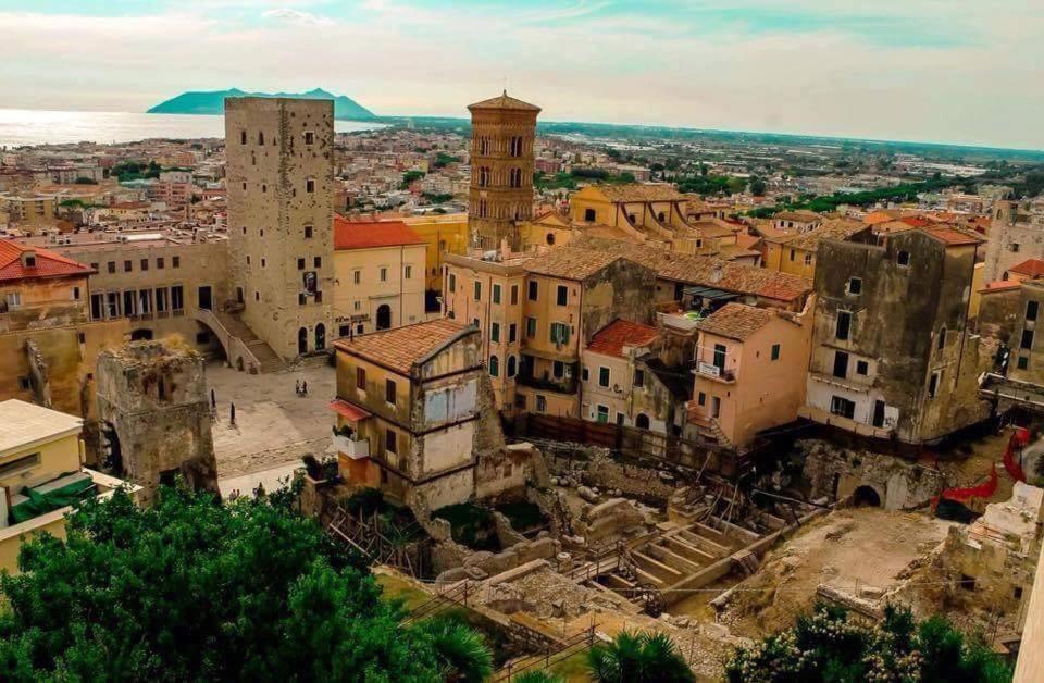 Casa Vitelli - Centro Storico A Due Passi Da Tutto Διαμέρισμα Terracina Εξωτερικό φωτογραφία